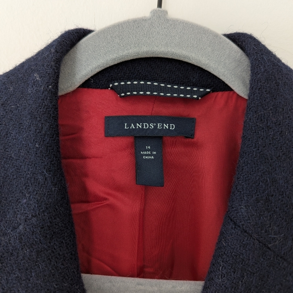 Lands End Navy 3-Button Wool Blend Blazer Front Pockets - Picture 2 of 10